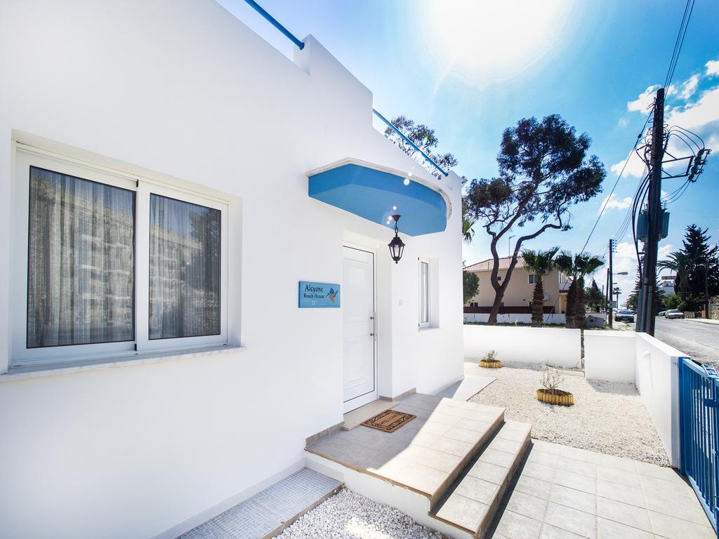 Alcyone Beach House Voroklini Bagian luar foto